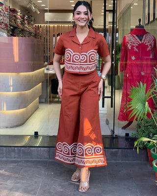 Gulnaar Threads