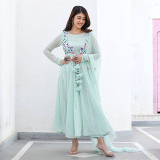 MINT EMBROIDERY SUIT