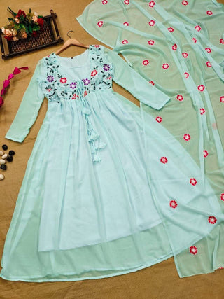 MINT EMBROIDERY SUIT