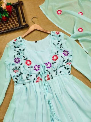 MINT EMBROIDERY SUIT