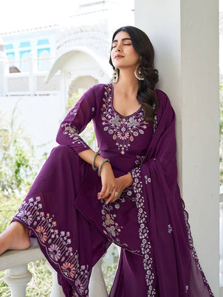 Royal Vine Suit