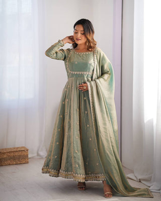 Mint Dream Suit