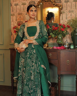 NEW TRENDY FOUR-PIECE INDO-WESTERN SET