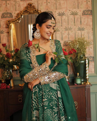 NEW TRENDY FOUR-PIECE INDO-WESTERN SET