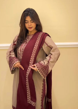 Annika Salwar Set
