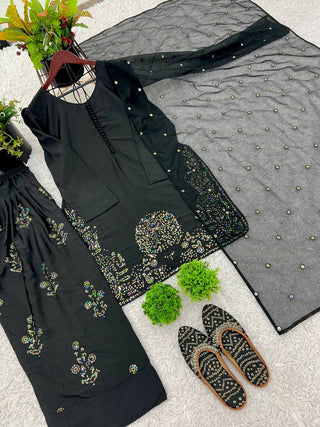 Black Hand Embroideres Suit Set