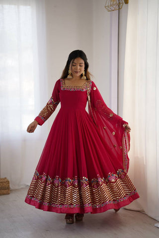 Mogra Embroidered Suit Set