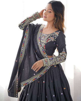 Mira Lehenga  Choli