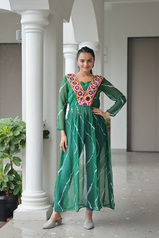 Faux Georgette with Leheriya Print & Kutchi Patchwork