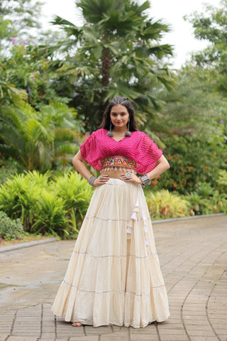 Kora Cotton with Standard Frill