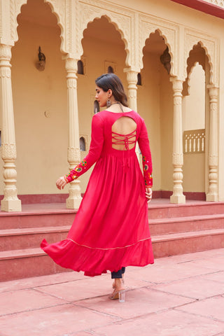 Premium Rayon with Traditional Kutchi Gamthi Work