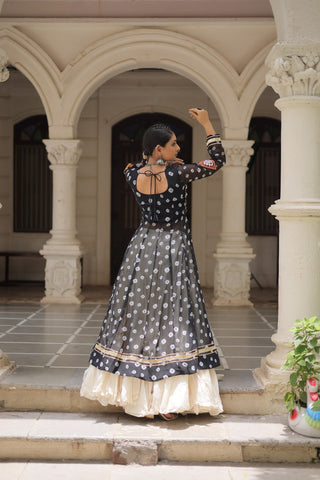 Garba Glow Ensemble