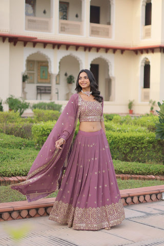Noor-e-Zari Lehenga