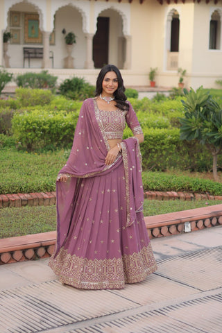 Noor-e-Zari Lehenga