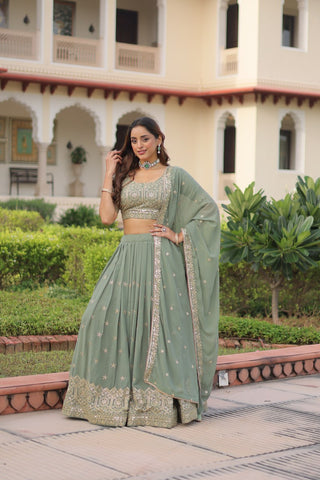 Noor-e-Zari Lehenga