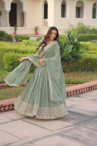 Noor-e-Zari Lehenga