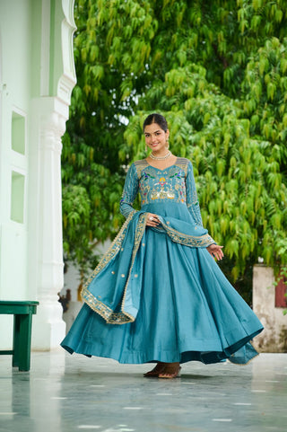 Parinaaz Luxury Festive Gown